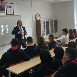 Eğitimci İsmail Yolcu 12. Sınıf Öğrencilerimizle