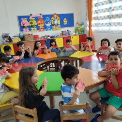 Yaz Neşesi Karpuz Etkinliğiyle Sınıfımızda!