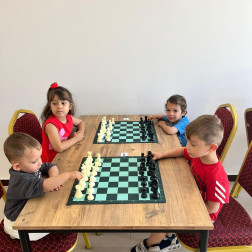 ♟️ Satrançla Stratejik Düşünmeyi Öğreniyoruz