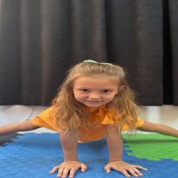 Esneklik, Denge ve Eğlence Bir Arada! 🤸‍♀️✨