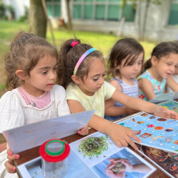 🔍 Doğa Merceğinde Keşif Zamanı! 🌿🦋