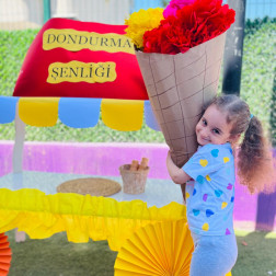 🍦 Dondurma Şenliği Coşkusu!
