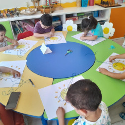 ☀️ Minik Ellerle Parlayan Güneşler!