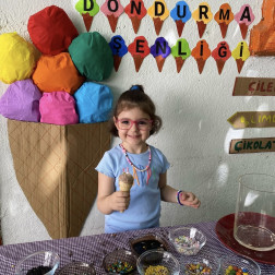 Dondurma Şenliği