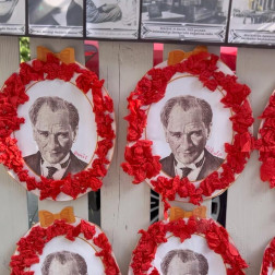 Miniklerimizin Ellerinden Atatürk Köşesi