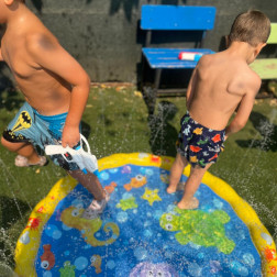 Her Perşembe Su Oyunları Partisiyle Serinliyoruz!