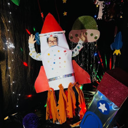 Uzay Geçidi Başlasın! ✨🚀