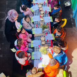 Doğal Malzemelerle Ağaçlarımızı Süsledik!