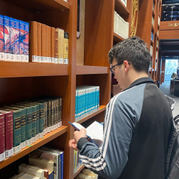 İstanbul Aydın Üniversitesi