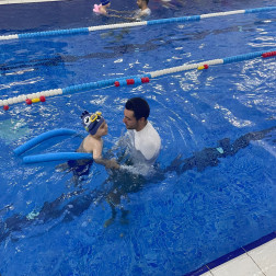 Miniklerle Suya Güvenli Adımlar