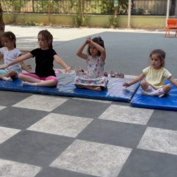 Yoga ile Dengeleniyoruz!