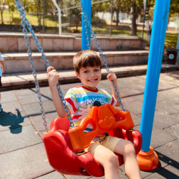 Oyun Parkında Eğlence Dolu Bir Gün!