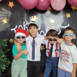 Tak Takıştır Partisi Şıklık Yarışına Döndü!