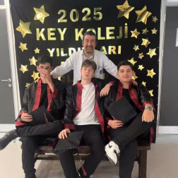 2025 Key Koleji Yıldızları Mezuniyet Karelerinde!