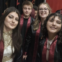 Bir Yolun Sonu, Nice Başlangıçların Eşiği...