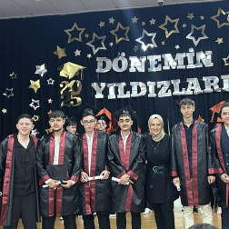 Bir Yolun Sonu, Nice Başlangıçların Eşiği...