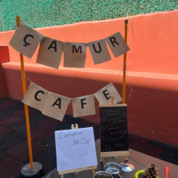 Çamur Cafe’ye Hoş Geldiniz!