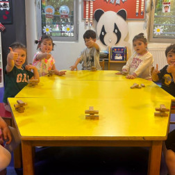 Bak, Aynısını Yap!