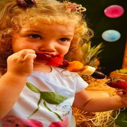 🍎 Meyve Şöleni ile Sağlıklı Lezzetler!