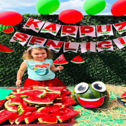 Karpuz Şenliği Başladı! 🍉🎉