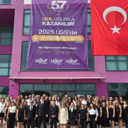 UĞUR’LU 2025-2026 EĞİTİM ÖĞRETİM YILINA MERHABA! 🎉