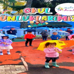 : Renkli Şemsiyelerle Okul Günlüklerimiz 🎨☂️
