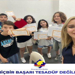 🎉 Karne heyecanı dorukta! 📚📝