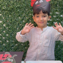 SENSORY PLAY UGURBÖCEĞİ