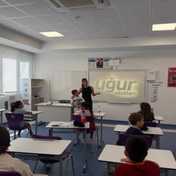 ✨ İlkokul İngilizce Takviye Kursu Yeni Öğrencilerimizle Başladı! ✨🇬🇧