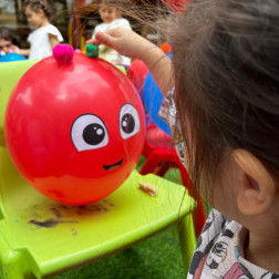 🎈 Renkli Balon Etkinliği