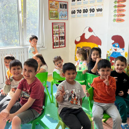Neşeli Sınıfımızda Mutluluk Kareleri