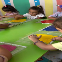 Renk, Duyu ve Eğlence Bir Arada 🎨🖐️🎉