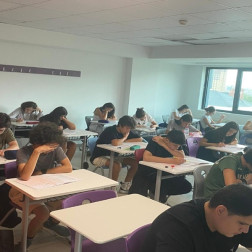 📘 9. Sınıf Öğrencilerimiz Uğur Tanı Sınavı’nda!