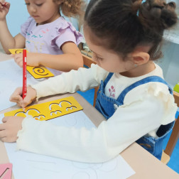 MÜFREDAT DERSLERİ / KAZANIMLAR