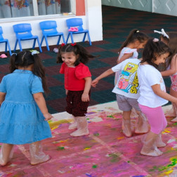 Ayak Boyama Sanatı 🎨