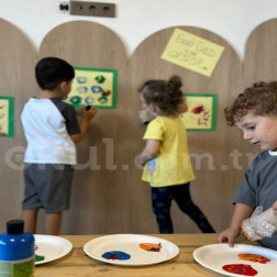 Sanat Atölyesi – Renklerle İfade Et!