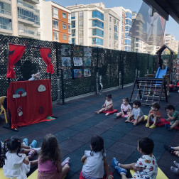 Kukla Tiyatrosu Zamanı 🎭