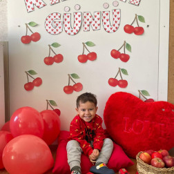 Kırmızı Rengin Büyülü Dünyasına Yolculuk!