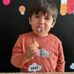 Duyularımızla Öğreniyoruz: 5 Duyu Organı Etkinliğimiz