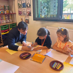 Renklerin Diliyle Öğreniyoruz 🎨