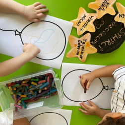 Sihir aramana gerek yok… Güzel sözlerin senin sihrin olabilir! Kalpleri Isıtan Güzel Kelimeler