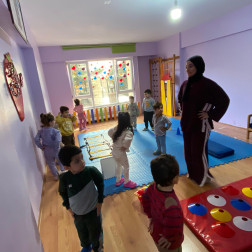 Jimnastik Dersi Miniklerle!