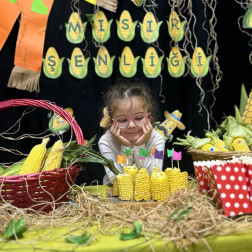 Minik Ellerle Mısır Şenliği 🌽