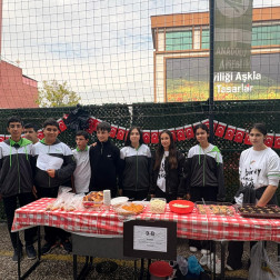 Okulumuzdan Gazze'ye Umut Mesajı: "Bir Çocuğun Sessizliği, Bütün İnsanlığın Çığlığıdır."