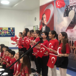 ✨ Cumhuriyet Coşkusu Kalplerimizde! ❤️🤍