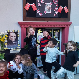 Atamızı sevgi, saygı, minnetle anıyoruz 🇹🇷