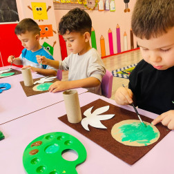 Palmiye Ağacım – Renklerle Doğayı Keşfediyoruz 🎨