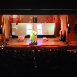 Charlie'nin Çikolata Fabrikası 🎭