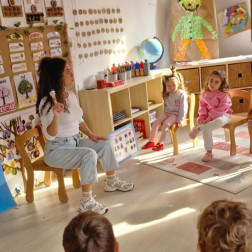 Yaratıcılığın Sahnesi Drama Derslerimiz