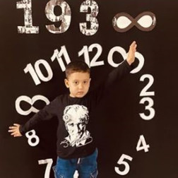 Atatürk ve Sonsuzluk Saati